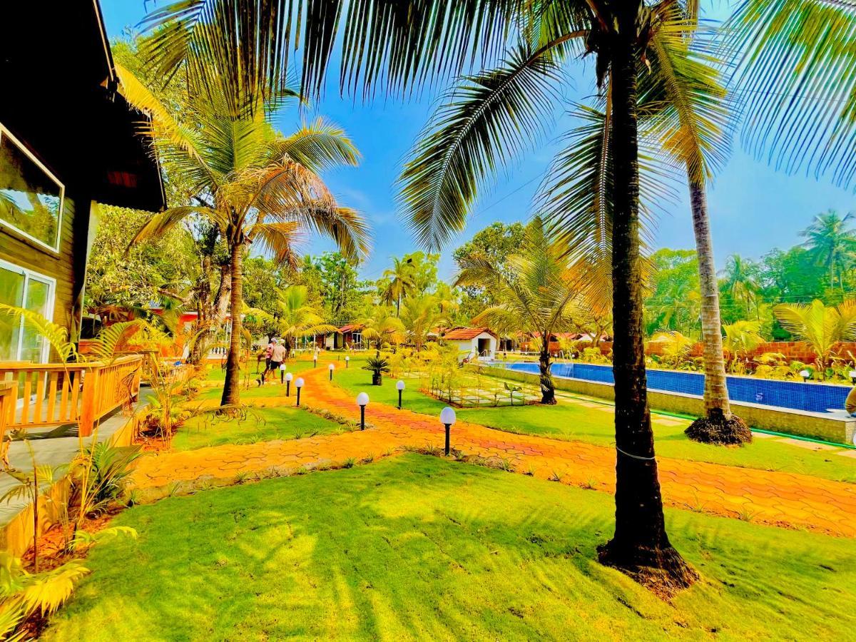 Coco Teros Resort Mandrem Exterior photo