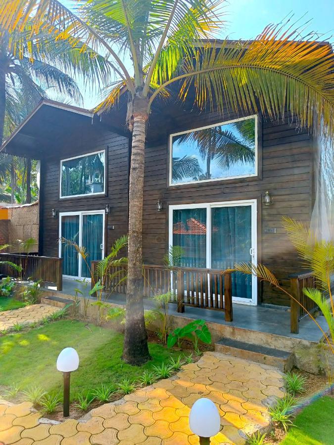 Coco Teros Resort Mandrem Exterior photo